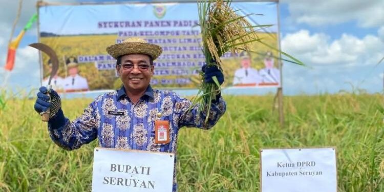 Staf Ahli Bupati Seruyan, Tunjarsyah.