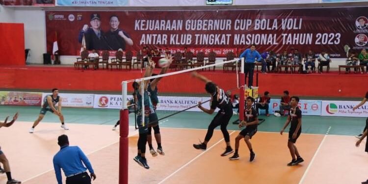 FOTO: VI/MATAKALTENG - Pertandingan Kejuaraan Gubernur Cup Bola Voli Antar Klub Tingkat Nasional 2023.