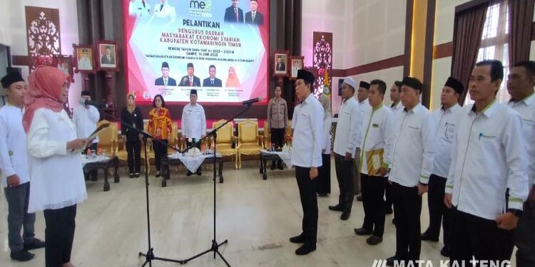FOTO: DEVIANA/MATAKALTENG - Pelantikan pengurus Mes Kotim, Rabu 14 Juni 2023.