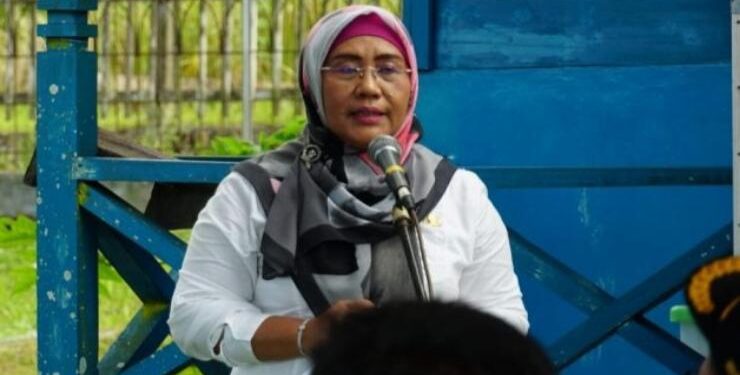 Kepala Dinas Perikanan Kota Palangka Raya Indriarti Ritadewi