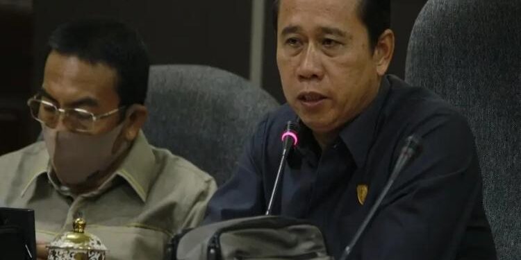 Ketua Komisi A DPRD Seruyan, Bejo Riyanto (kanan).