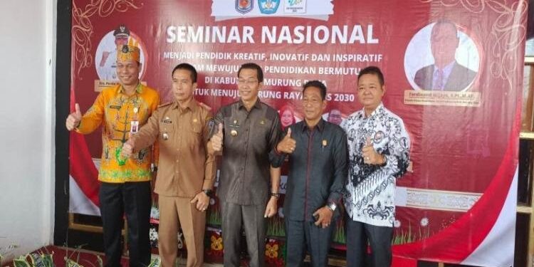 FOTO: MATAKALTENG - Anggota DPRD Murung Raya Heriyus M. Yoseph, menghadiri kegiatan Seminar Nasional.