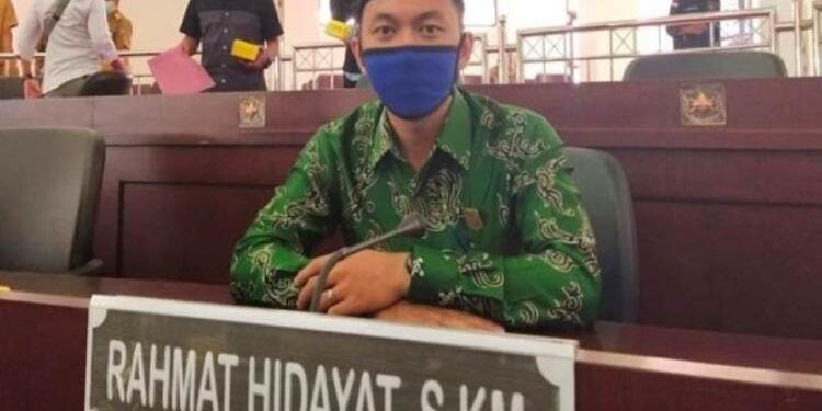 FOTO: MATAKALTENG - Wakil Ketua Komisi I DPRD Murung Raya (Mura), Rahmat Hidayat.
