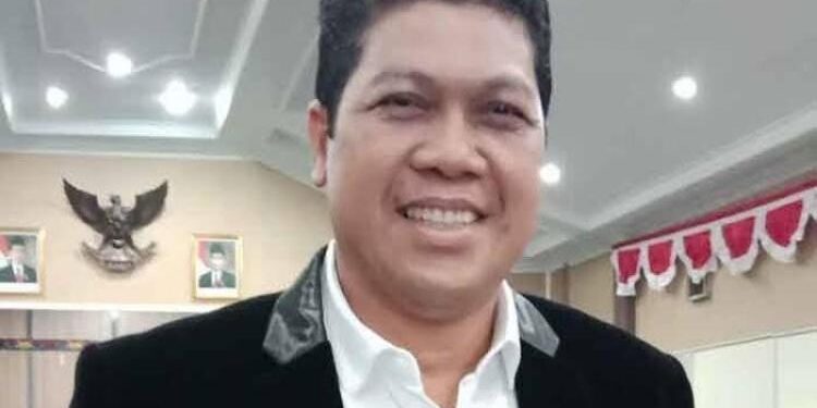 FOTO: MATAKALTENG - Anggota Komisi II DPRD Kotim, Parimus.