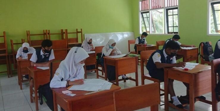 FOTO : Dok/MATA KALTENG - Suasana belajar di SMPN 1 Cempaga, Kabupaten Kotim