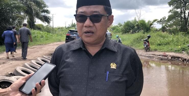 Wakil Ketua II DPRD Kotim, Hairis Salamad