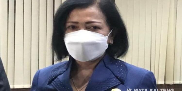 Ketua DPRD Kotim, Rinie Anderson.