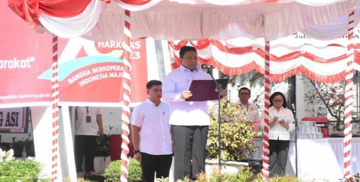 FOTO : IST/MATAKALTENG - Wagub Edy Pratowo pimpin Upacara Peringatan Hari Koperasi Ke-76 Tingkat Provinsi.
