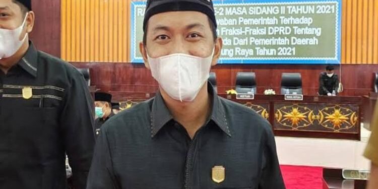 FOTO: MATAKALTENG - Wakil Ketua Komisi I DPRD Murung Raya (Mura), Rahmat Hidayat.