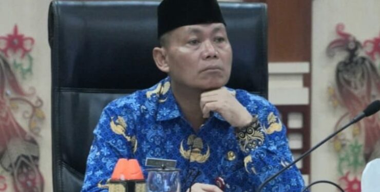 Staf Ahli Gubernur Bidang Ekonomi, Keuangan dan Pembangunan Yuas Elko