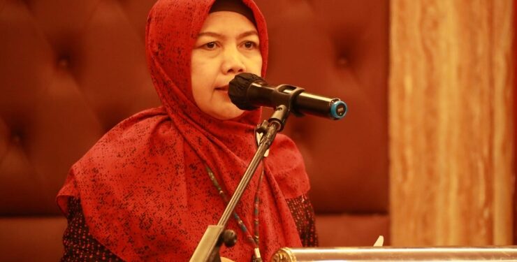 Asisten Perekonomian dan Pembangunan Setda Kalteng Sri Widanarni