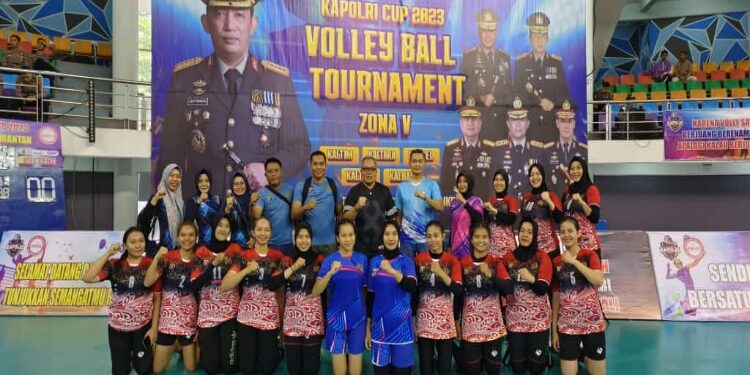 FOTO: HUMAS POLDA/MATAKALTENG - Tim voli Polda Kalteng, pada saat foto bersama usai menghadiri pembukaan Kapolri Cup.