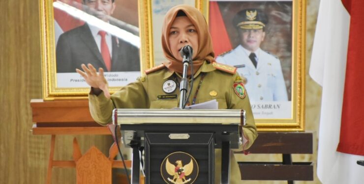 Asisten Perekonomian dan Pembangunan Setda Provinsi Kalteng Sri Widanarni