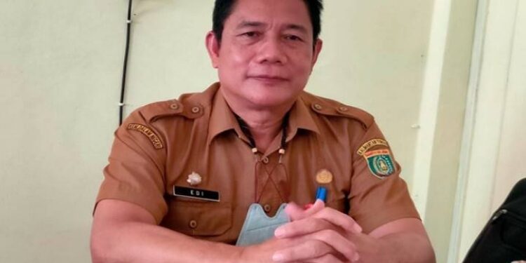 FOTO: MATAKALTENG - Kepala Kesbangpol Kabupaten Barsel, Edi Suharto.