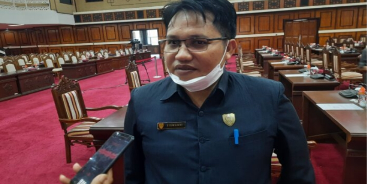 FOTO: MATAKALTENG - Wakil Ketua Komisi III DPRD Kalteng, Siswandi.