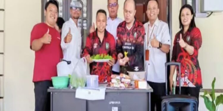 FOTO: DISDIK/MATA KALTENG - Lomba membuat nasi tumpeng di Dinas Pendidikan Kotim, Rabu 16 Agustus 2023.