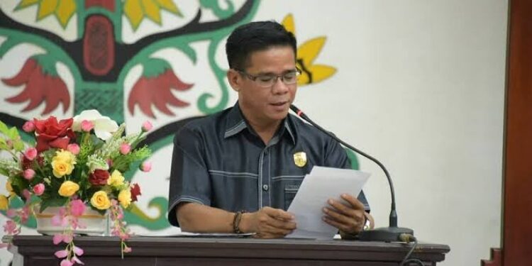 FOTO: MATAKALTENG - Ketua II DPRD Palangka Raya, Basirun B Sahepar.
