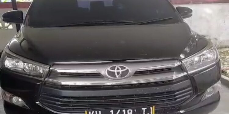 FOTO: IST/MATA KALTENG - Mobil rental yang digadaikan AMJ.