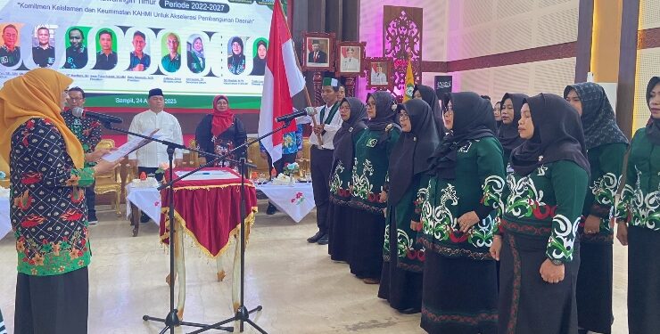 FOTO : DIAN/MATA KALTENG - Pelantikan pengurus FORHATI Kotim di Rumah Jabatan Bupati Kotim, Kamis 24 Agustus 2023.