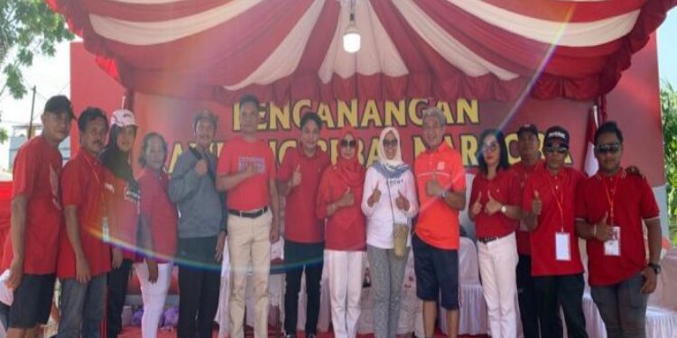 FOTO: MATAKALTENG - Wakil Ketua I Komisi C DPRD Kota Palangka Raya, Ruselita, saat menghadiri pencanangan kampung bebas narkoba.