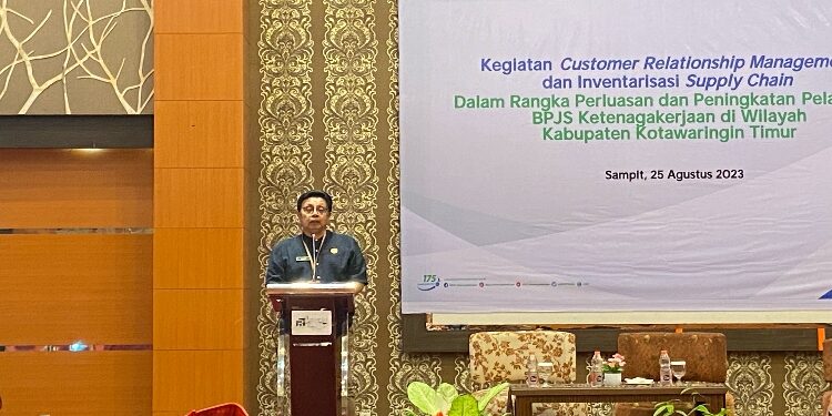 Kepala Disnakertrans Kotim, Johny Tangkere.