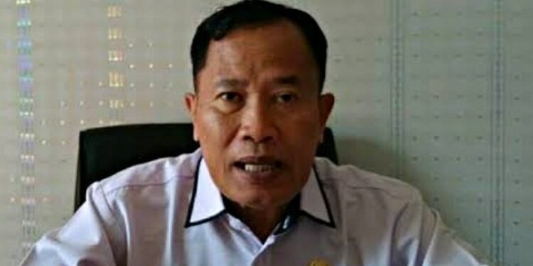 Kepala Badan Kesatuan Bangsa dan Politik Pulang Pisau, Sugondo.