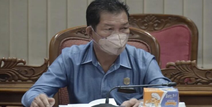 Ketua Fraksi Golkar DPRD Kotim, Nadie.