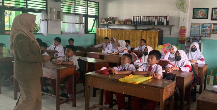 FOTO : DIAN/MATA KALTENG - Suasana pembelajaran di SDN 2 MB Hulu, Kecamatan MB Ketapang, Senin 4 September 2023.