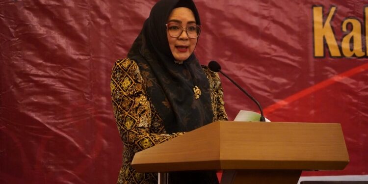 FOTO: MATAKALTENG - Kabid Kesenian Tradisi dan Warisan Budaya Disbudpar Kalteng, Sussy Asty.