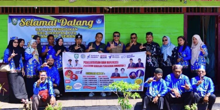 FOTO: DISDIK/MATA KALTENG - Kegiatan pengimbasan sekolah penggerak angkatan 2 di SDN 1 Basawang, Kotim belum lama ini.