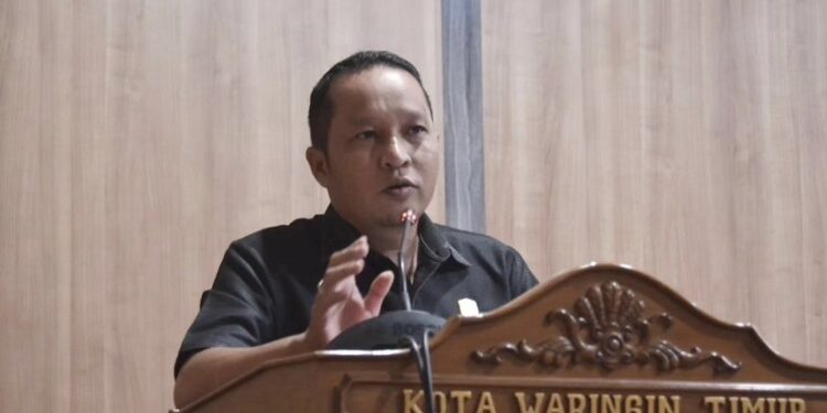 Ketua Fraksi Nasdem DPRD Kotim, Syahbana.