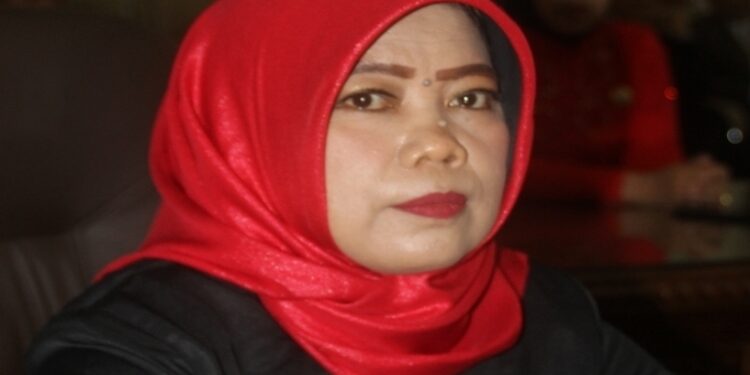 Anggota DPRD Barsel, Rida Sri Ahlina.