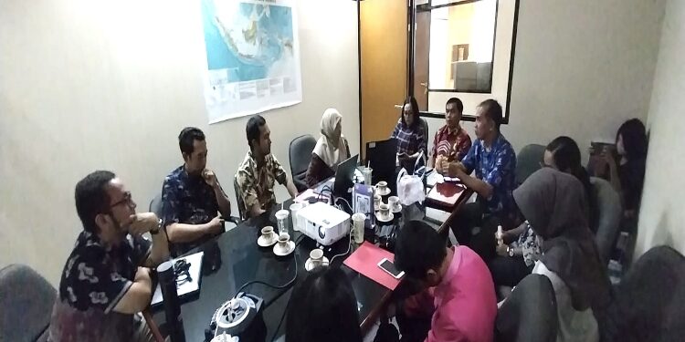 FOTO: MATAKALTENG - Suasana magang aplikasi SRIKANDI di ANRI.