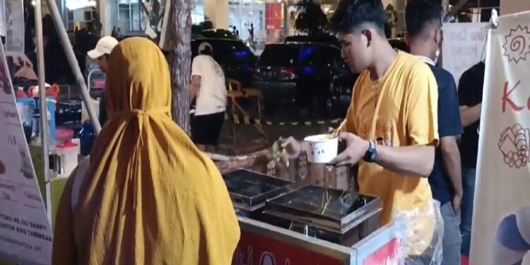 FOTO: DIAN/MATA KALTENG - Bazar UMKM yang diselenggarakan di Citimall Sampit belum lama ini.