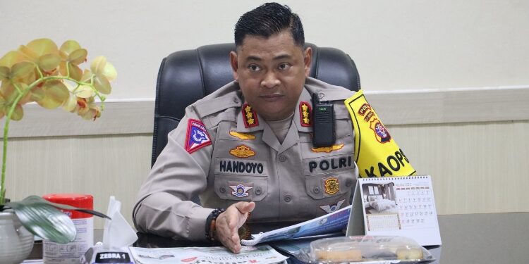 FOTO: RZL/MATAKALTENG - Direktur Lantas Polda Kalteng, Kombes Pol RS Handoyo.