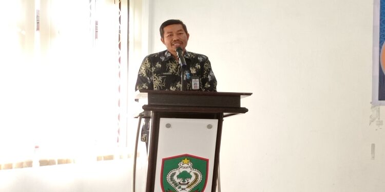 FOTO: MATAKALTENG - Plt Kepala BKPSDM Kotim, Kamaruddin Makalepu.