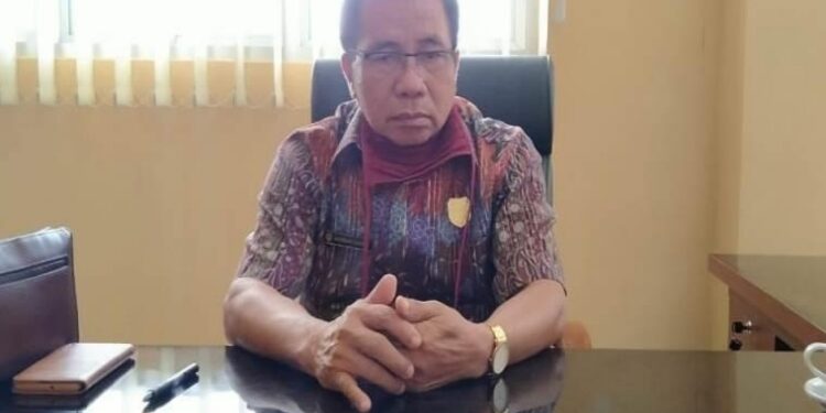 Ketua DPRD Gunung Mas, Akerman Sahidar.