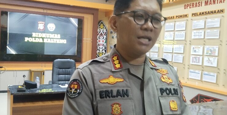 Kabid Humas polda Kalteng, Kombes Pol  Erlan Munaji