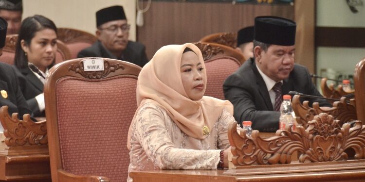 FOTO: MATAKALTENG - Anggota DPRD Kabupaten Kotim, Wiwik.