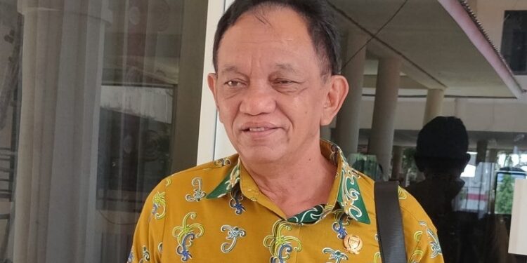 Anggota DPRD Barsel, H. Raden Sudarto.