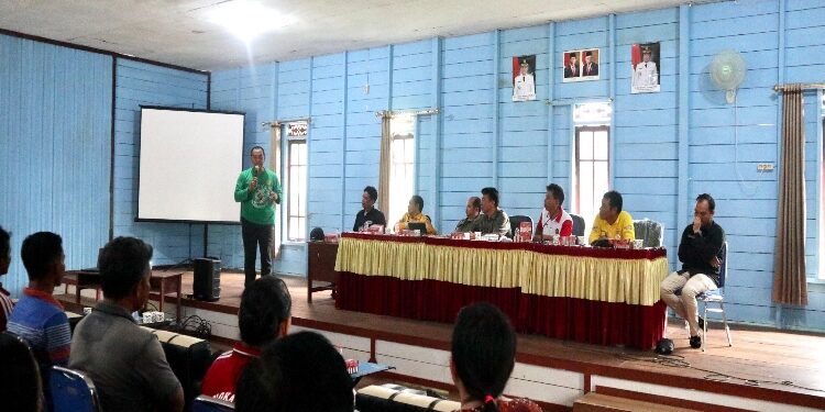 FOTO: DPU GUMAS/MATA KALTENG - Suasana FGD Penataan Kawasan Wisata Desa Upon Batu yang dilakukan dinas pekerjaan umum setempat, belum lama ini.
