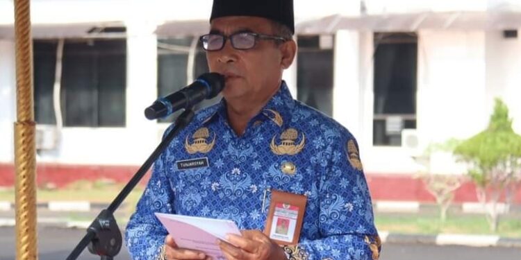 Staf Ahli Bidang Perekonomian dan Pembanguna, Tunjarsyah.