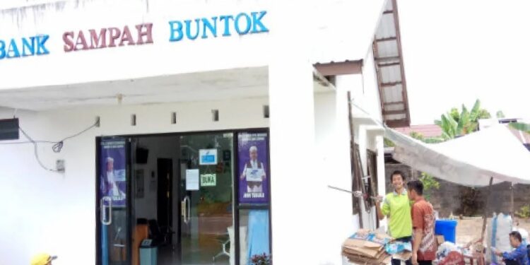 FOTO: MATAKALTENG - Bank Sampah.