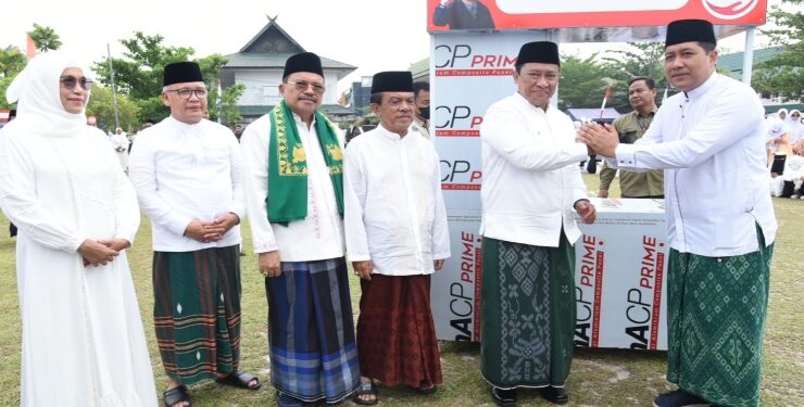 FOTO : IST/MATAKALTENG - Wagub Edy Pratowo memimpin Apel Hari Santri Tingkat Provinsi Kalteng Tahun 2023.