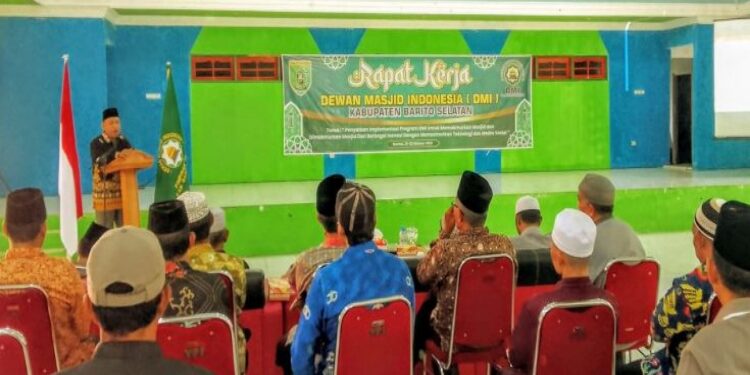FOTO: MATAKALTENG - Rapat kerja DMI Kabupaten Barsel.