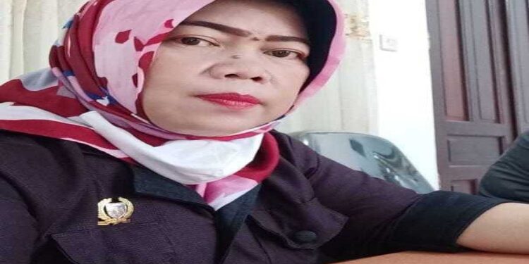 FOTO : MATAKALTENG - Anggota DPRD Kabupaten Barsel, Rida Sri Ahlina.