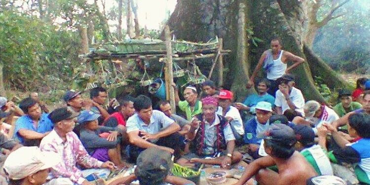 FOTO: MATAKALTENG - Budaya adat istiadat Wara di Desa Kalahien Barsel Yang setiap tahunnya selalu di gelar.