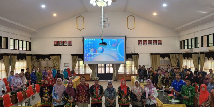 FOTO : IST/MATAKALTENG - Pembinaan dan Pengembangan TTG oleh DPMD Kotim, Rabu 2 November 2023.