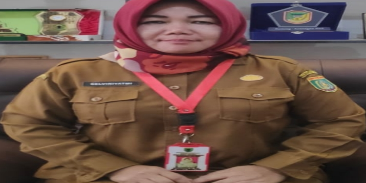FOTO : MATAKALTENG - Kepala Dinas Sosial Pemberdayaan Masyarakat Desa (DSPMD) Kabupaten Barito Selatan (Barsel), Selviriyatmi.