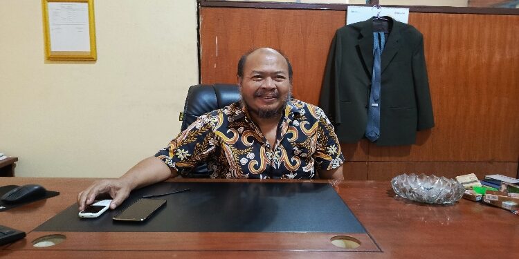 FOTO: MATAKALTENG - Kepala Cabang Bulog Sub Divre Regional, Roni.